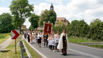 2021.06.03 Zamarte, Boże Ciało, procesja (29)