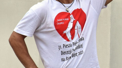 2022.08.01 Kaszubska pielgrzymka na Jasn¦ů G+-r¦Ö (17)
