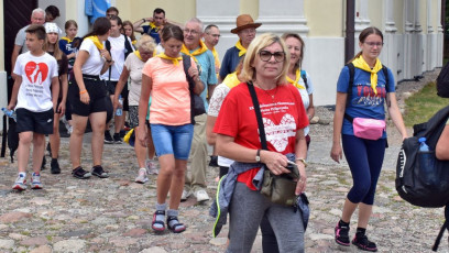 2022.08.01 Kaszubska pielgrzymka na Jasn¦ů G+-r¦Ö (22)