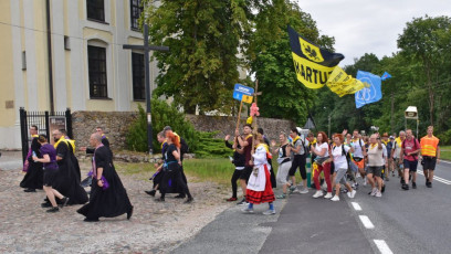 2022.08.01 Kaszubska pielgrzymka na Jasn¦ů G+-r¦Ö (7)